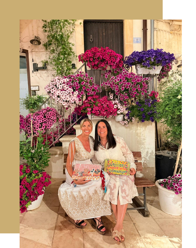 Italian Amalfien hyvinvointimatkan järjestäjät.